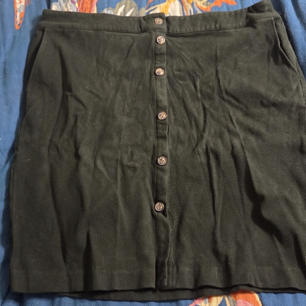 Skies Are Blue Green Corduroy Button-Front Pencil Skirt